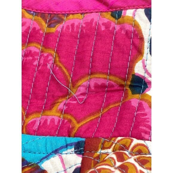 Anu Women's Quilted Vest Reversible Silk Blend Multicolor Floral Hot Pink Size M - Picture 7 of 10